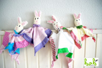 Vorschau: Schmusetuch, Schnuffeltuch, Schnullertuch mit Hasen für Mädchen Vorschau: Schmusetuch, Schnuffeltuch, Schnullertuch mit Hasen für Mädchen