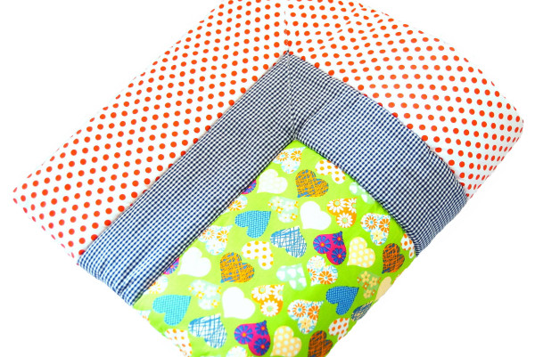 Krabbeldecke, Spieldecke, Laufgittereinlage 100 x 120 cm weich gepolstert