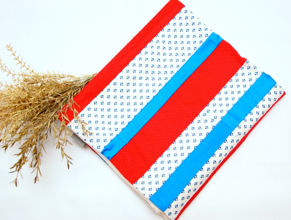 Babydecke, Kinderdecke, Kuscheldecke Patchwork mit Fleece in Blau Rot