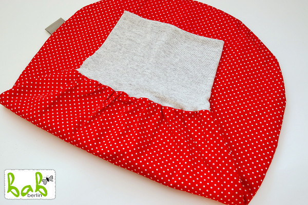 Strampelsack in Rot mit Punkten Baby 0-6 Monate Pucksack Schlafsack gefüttert oder ungefüttert