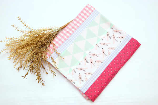 Babydecke, Kinderdecke, Kuscheldecke Patchwork mit Fleece Rosa Mint Grau